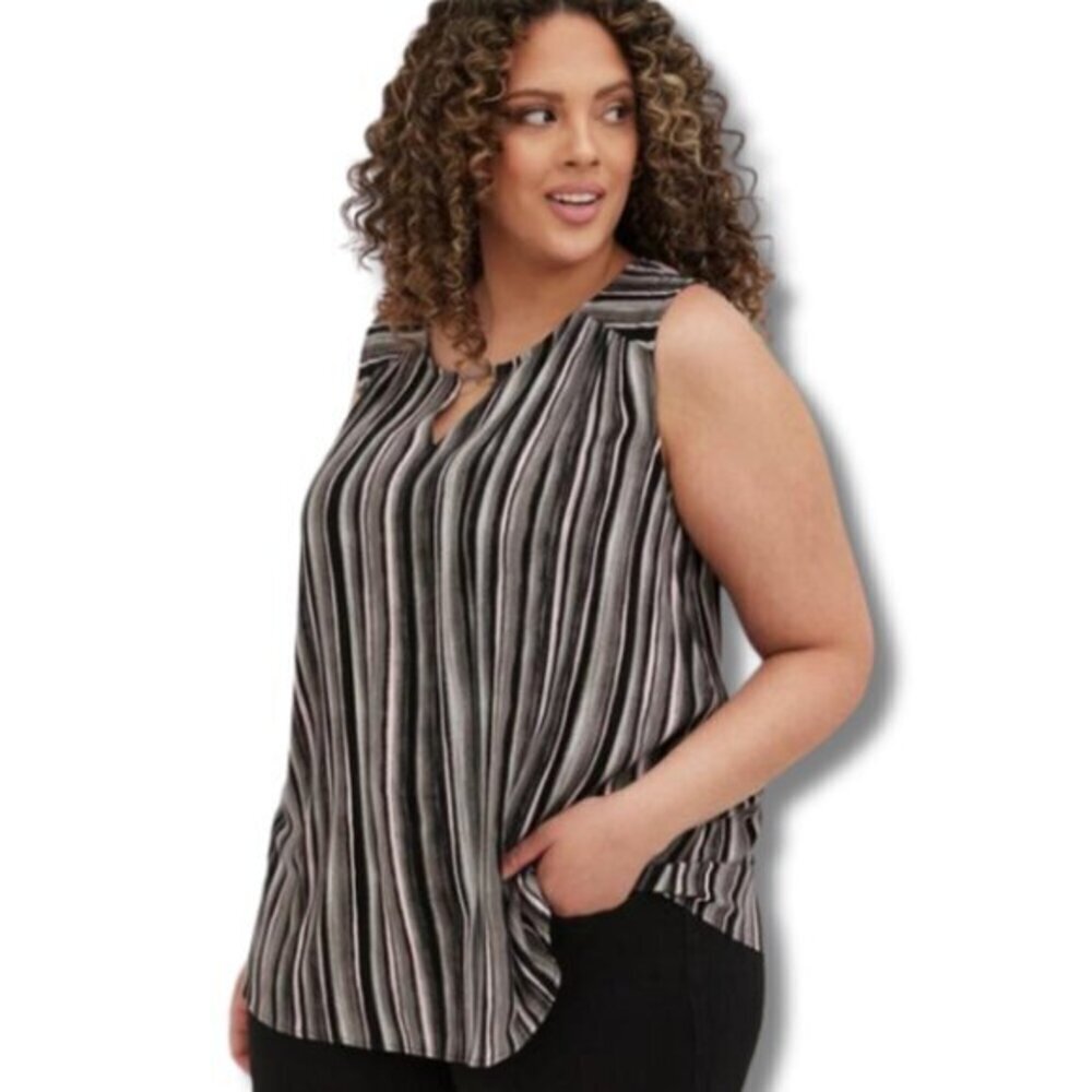 Rayon Crepe Metal Keyhole Tank Size 1